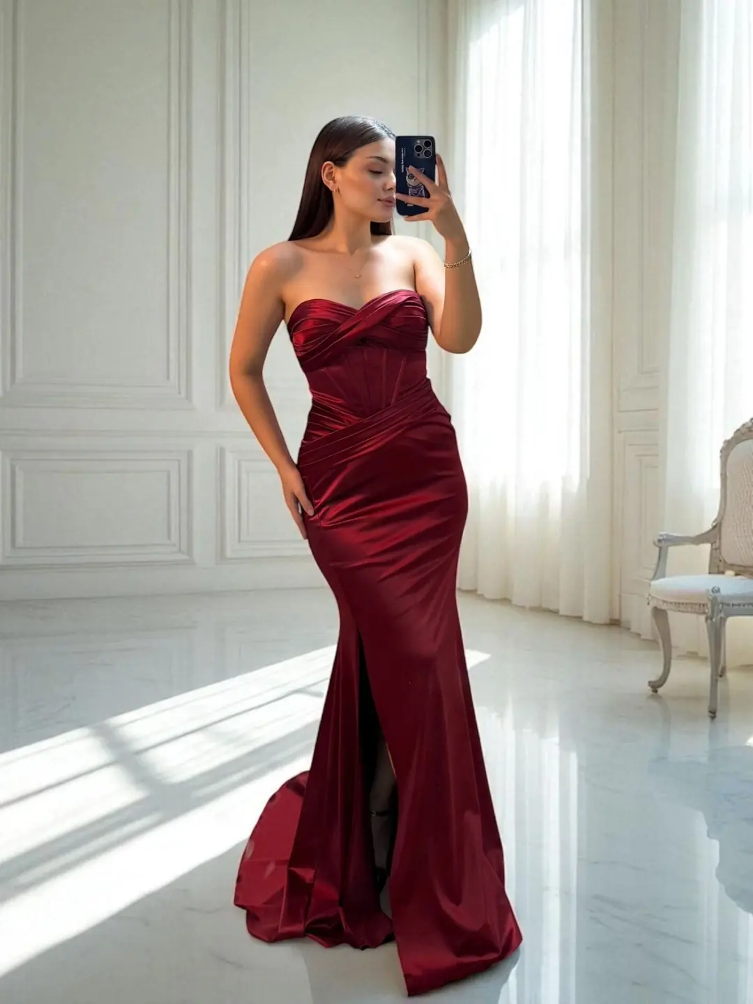 Aura Korseli Balık Model Saten Straplez Bordo Renk Abiye Elbise