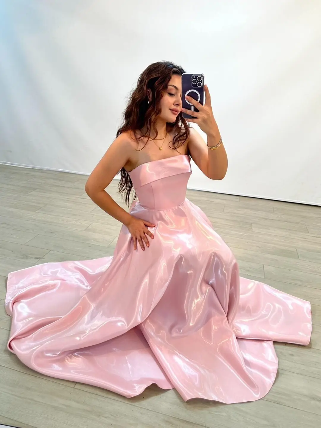 Stella Hologram Saten Straplez Soft Pembe Renk Abiye Elbise