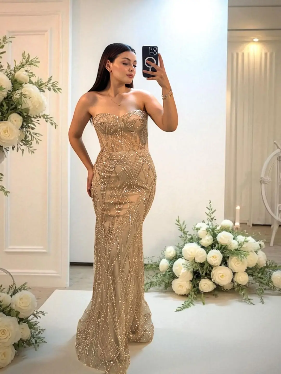 Ürün görseli: Calis Straplez Transparan Korse Detaylı Gold Renk Balık Model Elbise