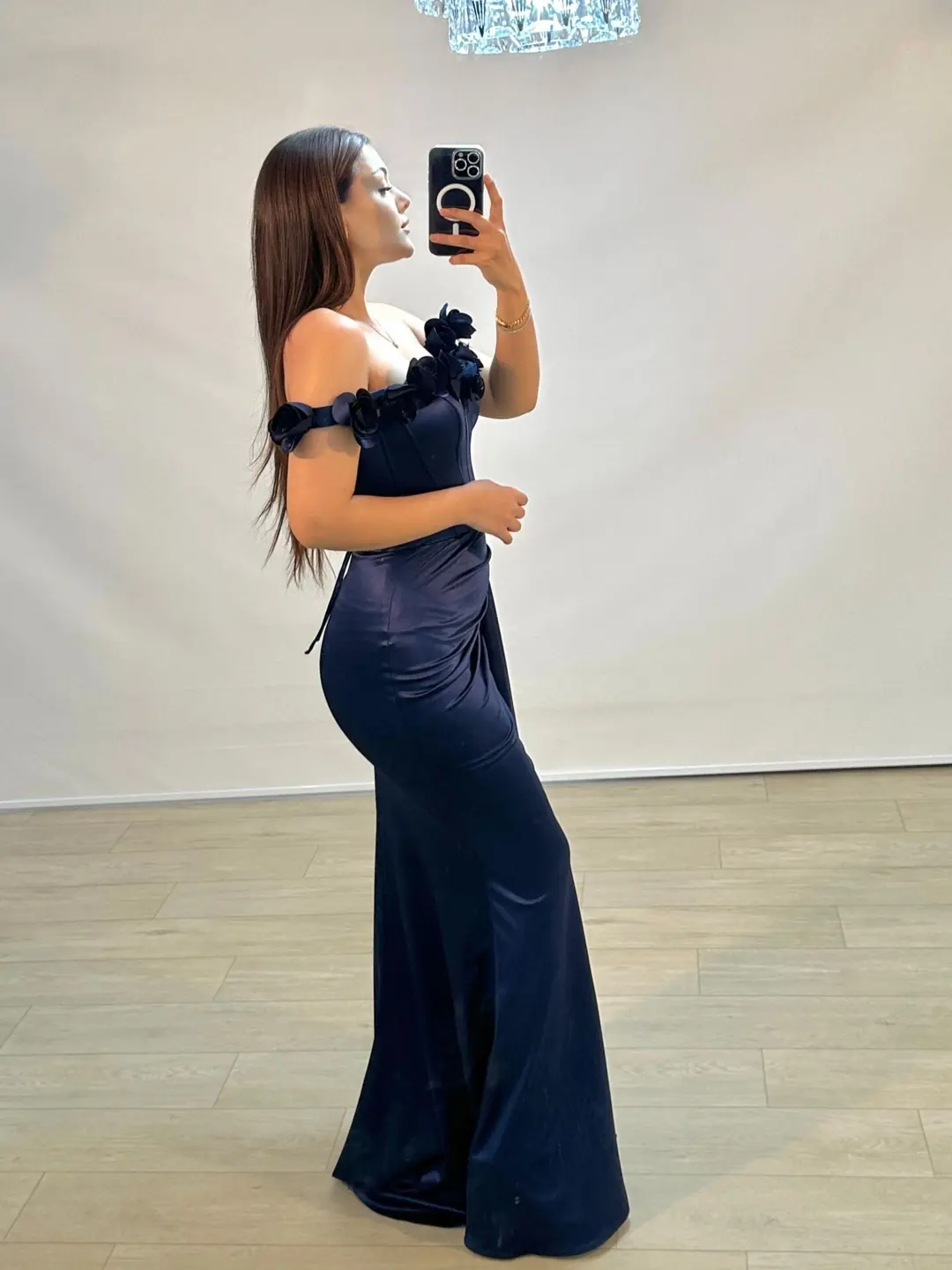 Daisy Çiçek Detaylı Saten Korseli Lacivert Balık Model Abiye Elbise